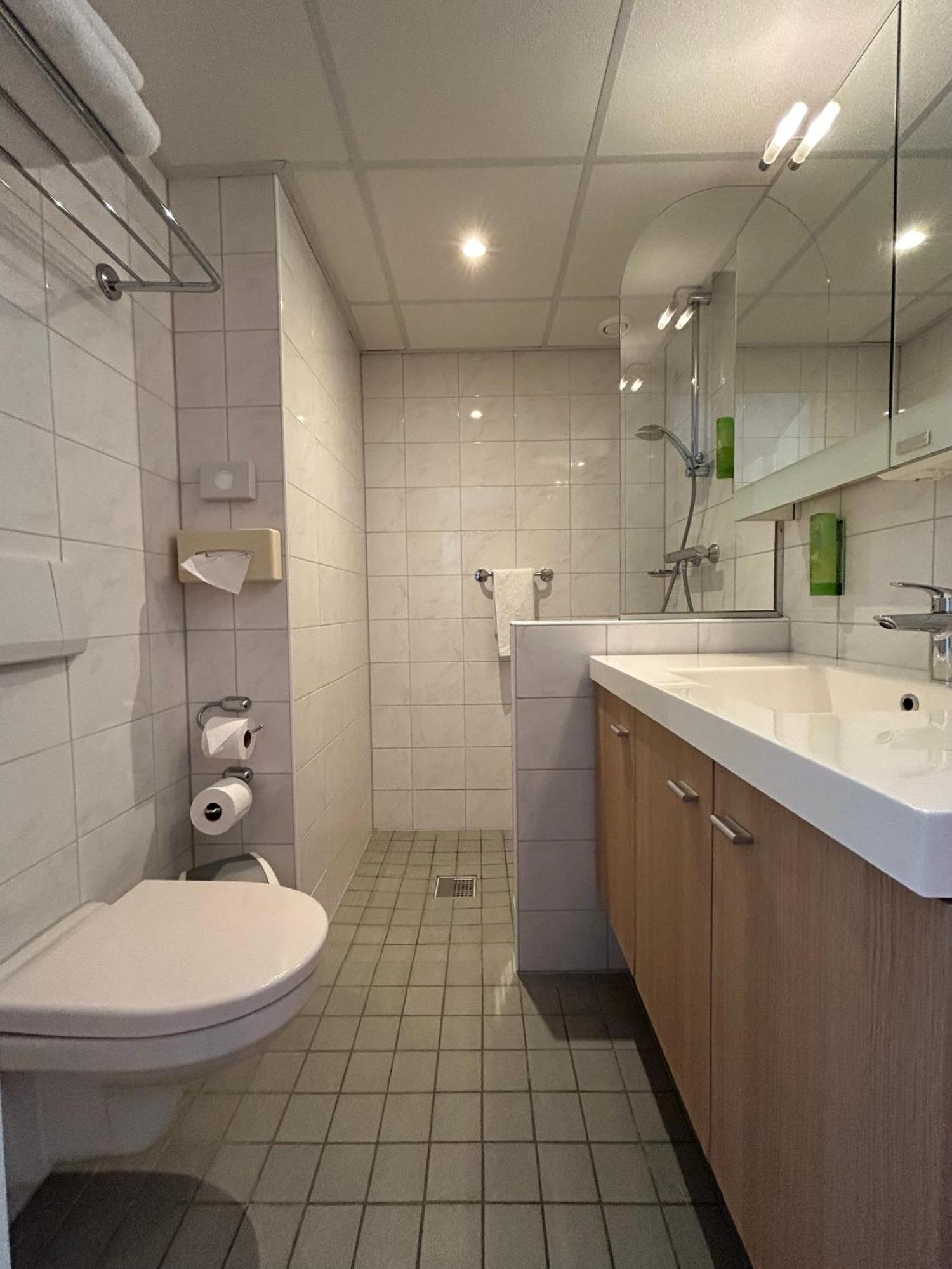 Hotel De Werelt Garderen Luaran gambar