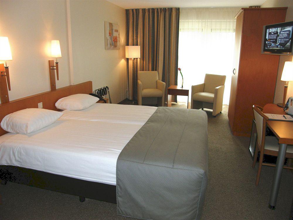 Hotel De Werelt Garderen Luaran gambar