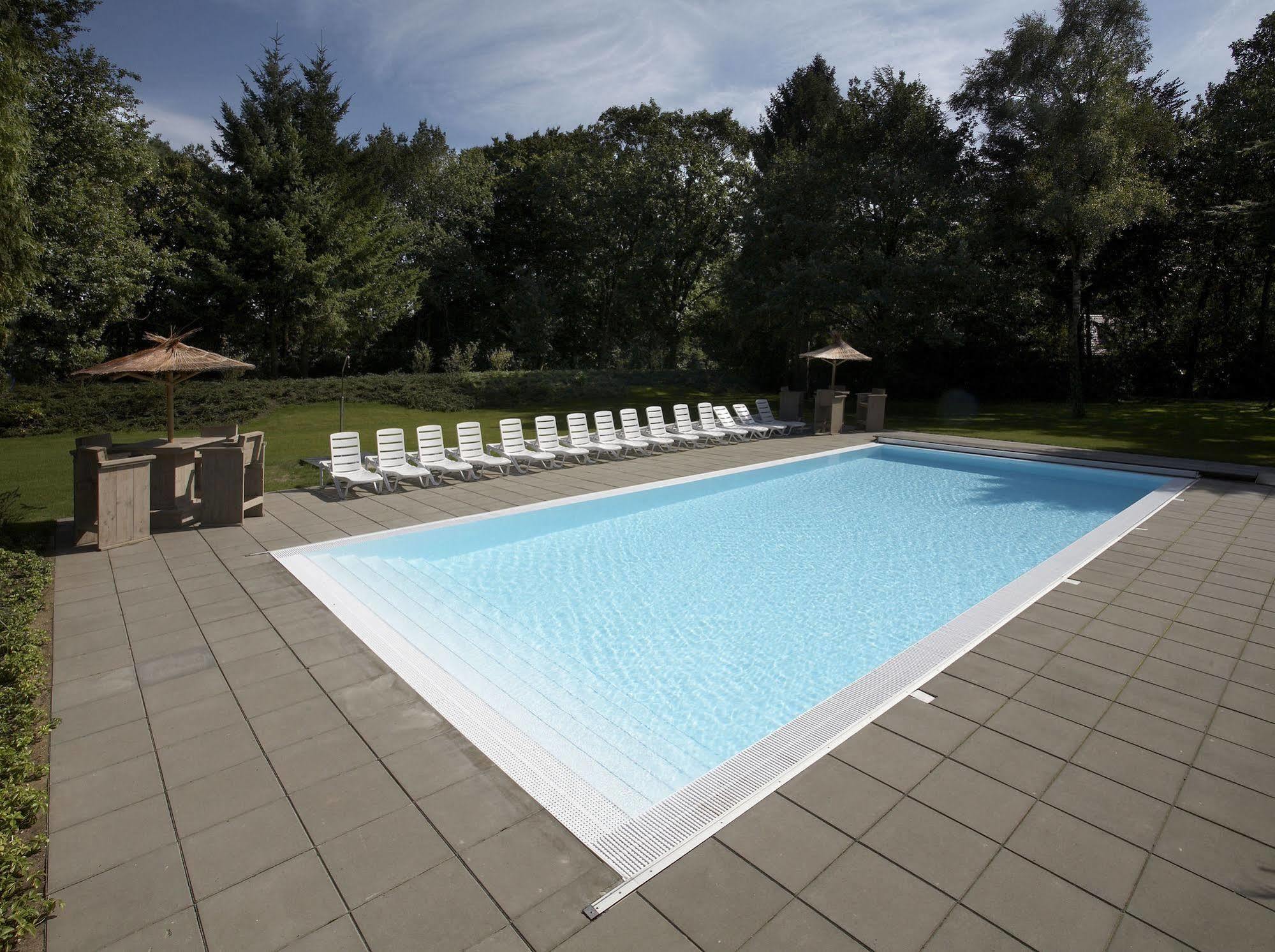 Hotel De Werelt Garderen Luaran gambar